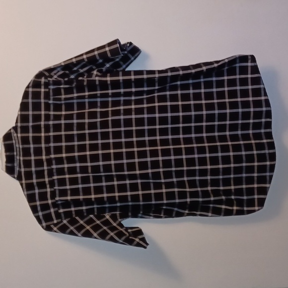 WRANGLER, AUTHENTICS, MENS PLAID BUTTON UP, SHORT SLEEVE, ONE POCKET, SI… - Picture 3 of 6